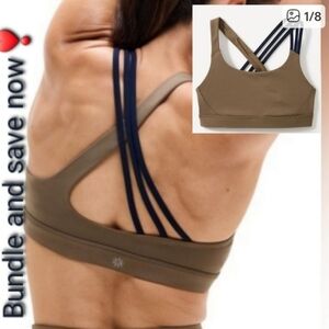NWT Athleta Train Free Sports Bra A-C Size Large In Wicker/Navy